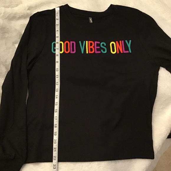 Electric Pink Good Vibes Only Top - Picture 5 of 8